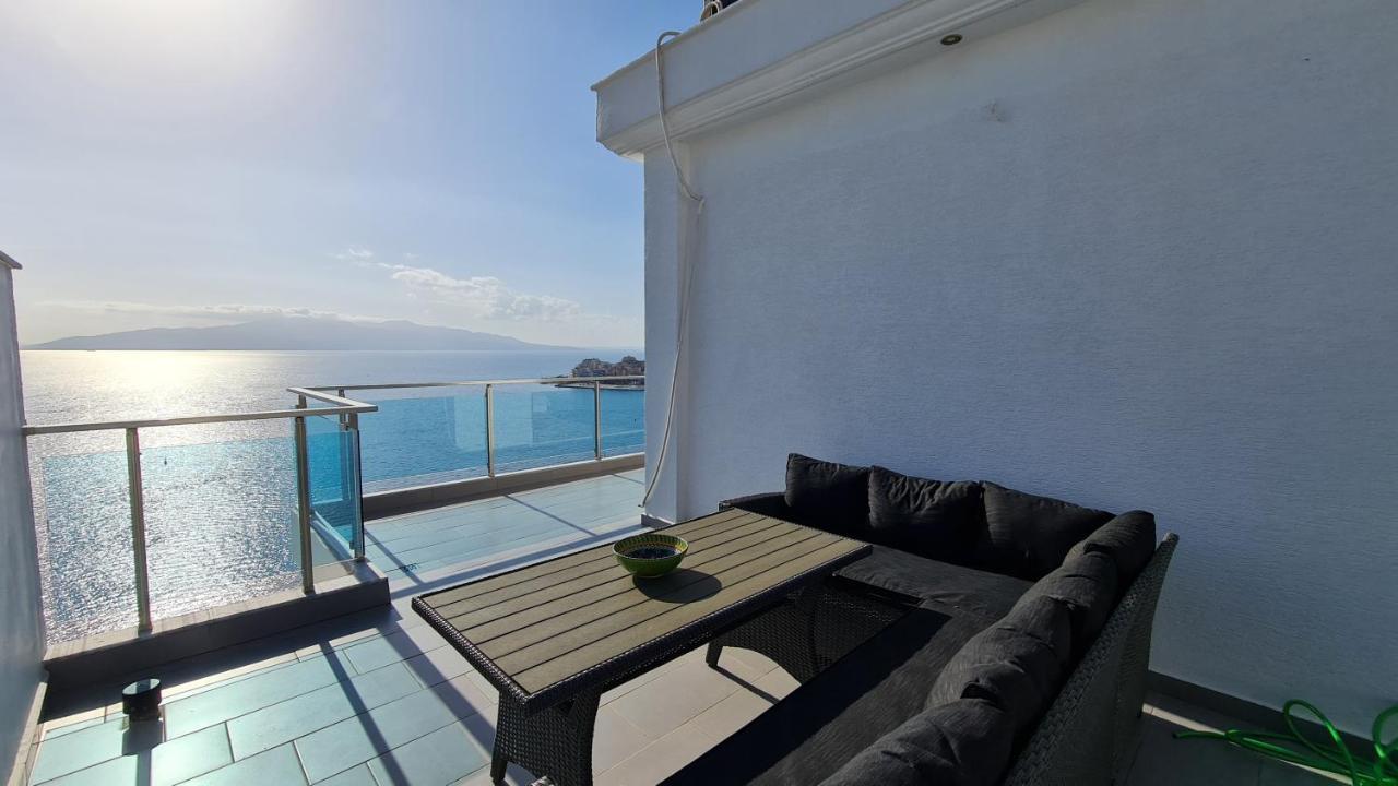 Ferienwohnung Rocknest Sea View Penthouse Sarandë Exterior foto