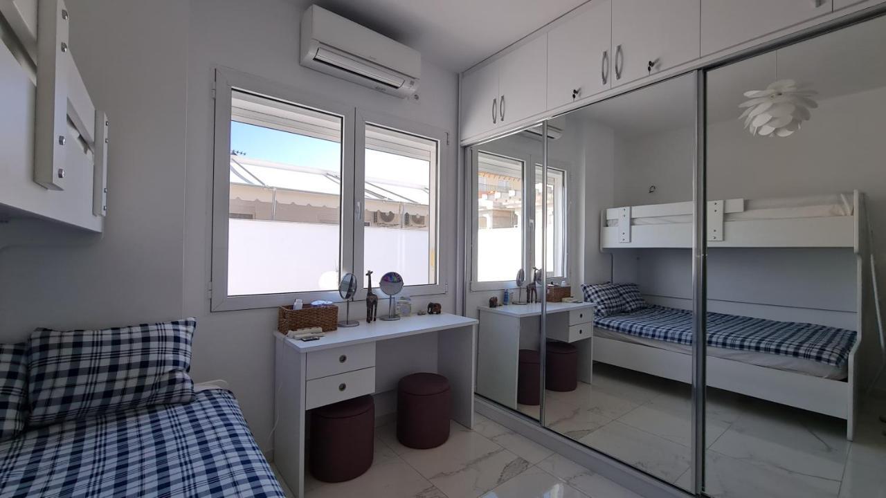 Ferienwohnung Rocknest Sea View Penthouse Sarandë Exterior foto